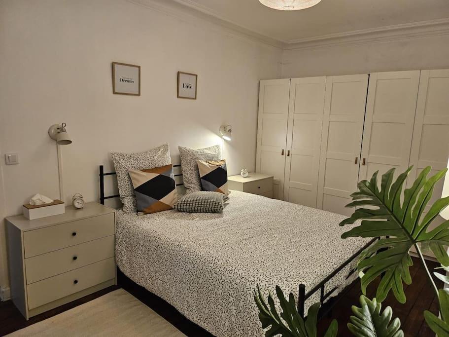 Charmant Nice Appartement 5 Personnes People Max Parigi Esterno foto